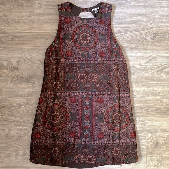 Juniors/women’s tank dress with semi open back. High neck & fully lined! - Picture 1 of 6